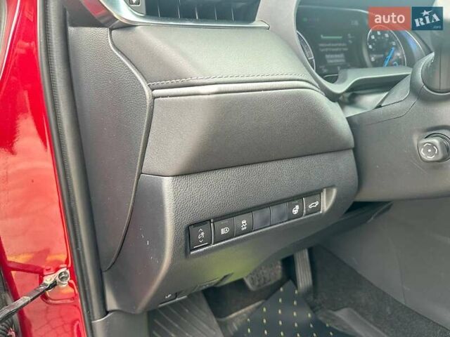 Тойота Венза 2021 в Киеве на Automoto.ua Красный Тойота Венза, объемом двигателя 2.49 л и пробегом 19 тыс. км за 34000 $, фото 22 на Automoto.ua