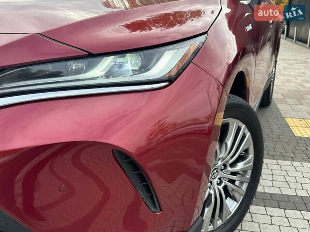 Тойота Венза 2021 в Киеве на Automoto.ua Красный Тойота Венза, объемом двигателя 2.49 л и пробегом 19 тыс. км за 34000 $, фото 6 на Automoto.ua