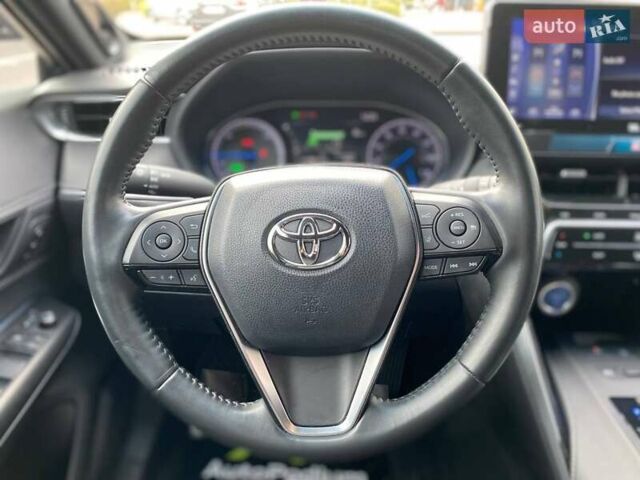 Тойота Венза 2021 в Киеве на Automoto.ua Красный Тойота Венза, объемом двигателя 2.49 л и пробегом 19 тыс. км за 34000 $, фото 23 на Automoto.ua