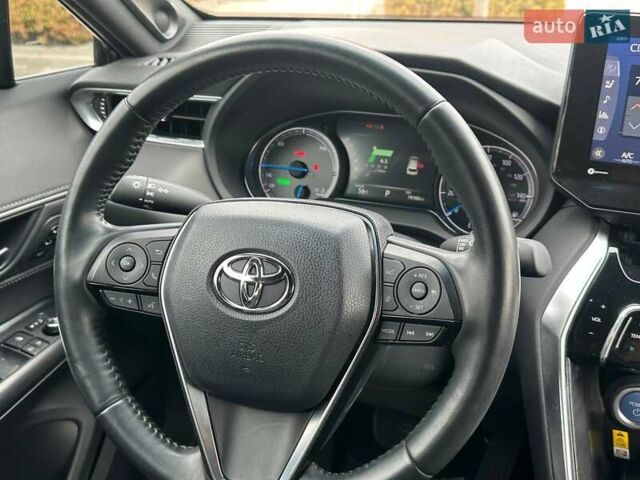 Тойота Венза 2021 в Киеве на Automoto.ua Красный Тойота Венза, объемом двигателя 2.49 л и пробегом 19 тыс. км за 34000 $, фото 30 на Automoto.ua