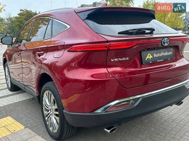 Тойота Венза 2021 в Киеве на Automoto.ua Красный Тойота Венза, объемом двигателя 2.49 л и пробегом 19 тыс. км за 34000 $, фото 13 на Automoto.ua