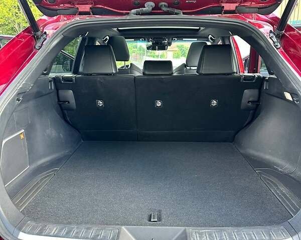 Красный Тойота Венза, объемом двигателя 2.49 л и пробегом 62 тыс. км за 29900 $, фото 4 на Automoto.ua