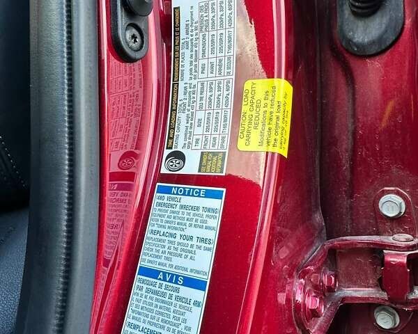 Красный Тойота Венза, объемом двигателя 2.49 л и пробегом 62 тыс. км за 29900 $, фото 1 на Automoto.ua