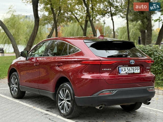 Тойота Венза 2022 в Киеве на Automoto.ua Красный Тойота Венза, объемом двигателя 2.49 л и пробегом 68 тыс. км за 29999 $, фото 26 на Automoto.ua