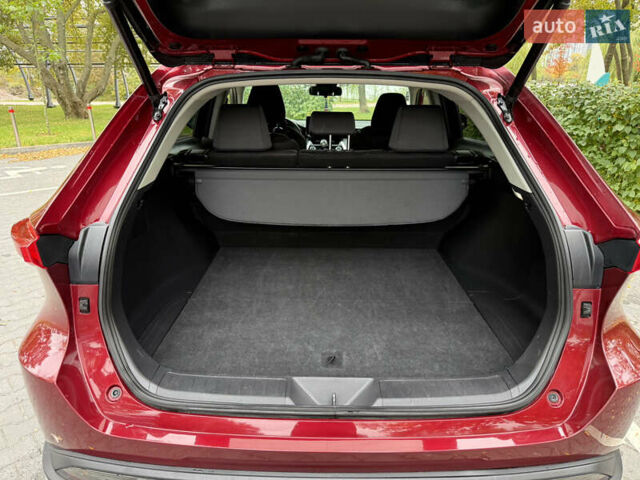 Тойота Венза 2022 в Киеве на Automoto.ua Красный Тойота Венза, объемом двигателя 2.49 л и пробегом 68 тыс. км за 29999 $, фото 61 на Automoto.ua