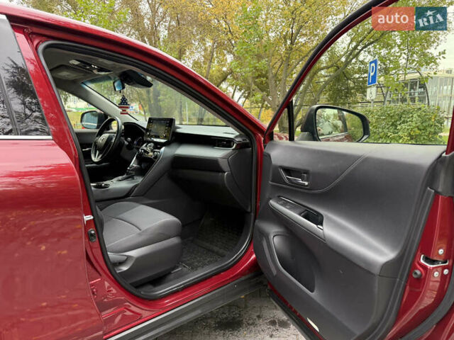 Тойота Венза 2022 в Киеве на Automoto.ua Красный Тойота Венза, объемом двигателя 2.49 л и пробегом 68 тыс. км за 29999 $, фото 50 на Automoto.ua