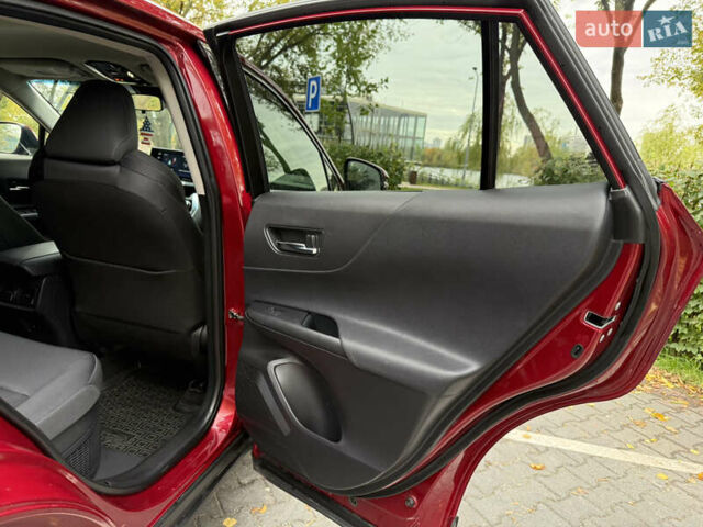 Тойота Венза 2022 в Киеве на Automoto.ua Красный Тойота Венза, объемом двигателя 2.49 л и пробегом 68 тыс. км за 29999 $, фото 55 на Automoto.ua