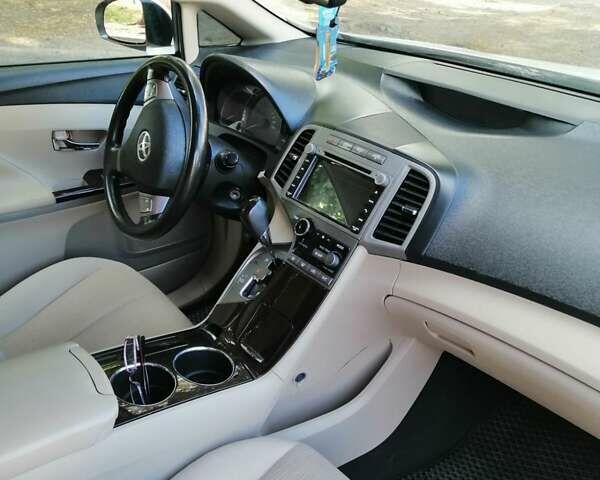 Тойота Венза, объемом двигателя 2.69 л и пробегом 232 тыс. км за 11000 $, фото 7 на Automoto.ua