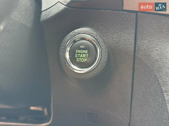 Тойота Венза, об'ємом двигуна 2.7 л та пробігом 133 тис. км за 14000 $, фото 11 на Automoto.ua