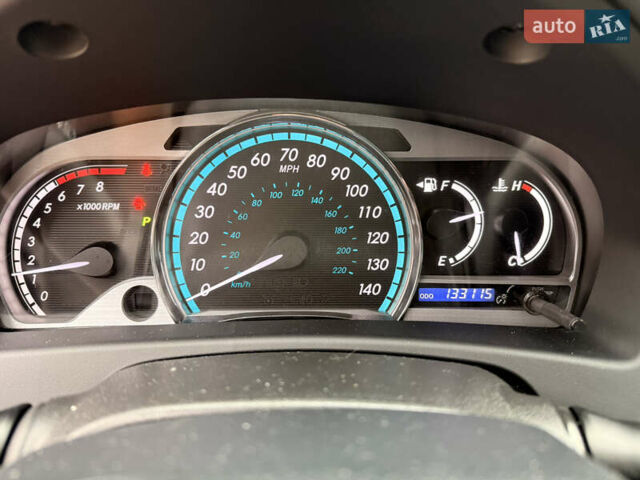 Тойота Венза, об'ємом двигуна 2.7 л та пробігом 133 тис. км за 14000 $, фото 5 на Automoto.ua