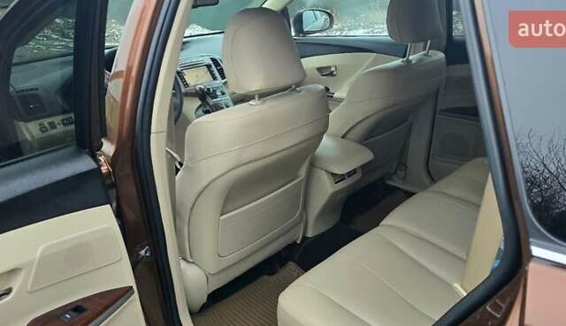 Тойота Венза, объемом двигателя 2.7 л и пробегом 178 тыс. км за 13000 $, фото 9 на Automoto.ua