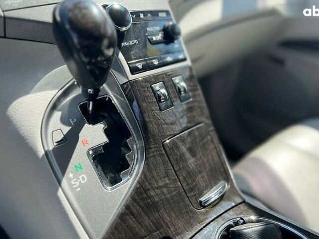 Тойота Венза, объемом двигателя 0 л и пробегом 142 тыс. км за 15500 $, фото 17 на Automoto.ua