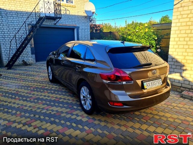 Тойота Венза, об'ємом двигуна 2.7 л та пробігом 253 тис. км за 16500 $, фото 3 на Automoto.ua