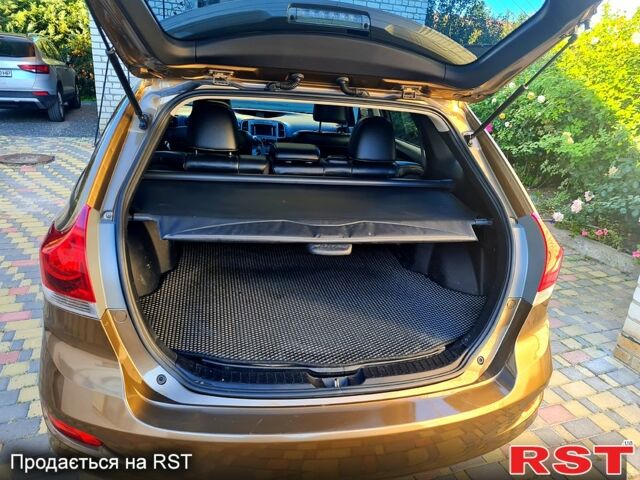 Тойота Венза, об'ємом двигуна 2.7 л та пробігом 253 тис. км за 16500 $, фото 8 на Automoto.ua