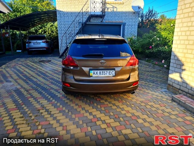 Тойота Венза, об'ємом двигуна 2.7 л та пробігом 253 тис. км за 16500 $, фото 4 на Automoto.ua