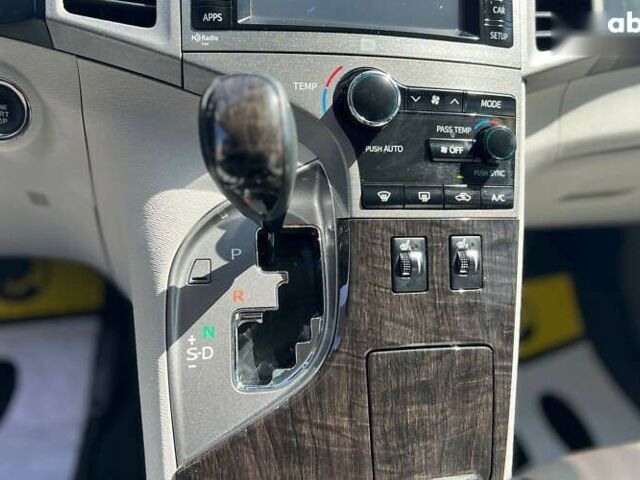 Тойота Венза, объемом двигателя 0 л и пробегом 142 тыс. км за 15500 $, фото 16 на Automoto.ua