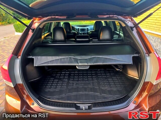 Тойота Венза, объемом двигателя 2.7 л и пробегом 160 тыс. км за 17000 $, фото 4 на Automoto.ua