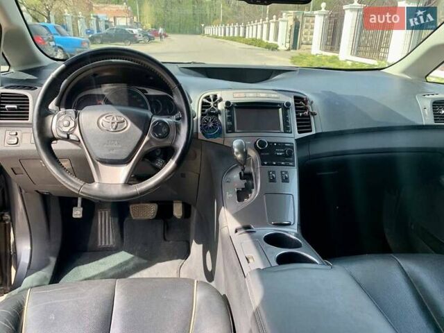 Тойота Венза, объемом двигателя 2.7 л и пробегом 153 тыс. км за 16000 $, фото 4 на Automoto.ua
