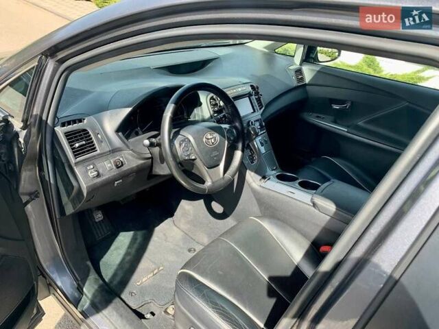 Тойота Венза, объемом двигателя 2.7 л и пробегом 153 тыс. км за 16000 $, фото 3 на Automoto.ua