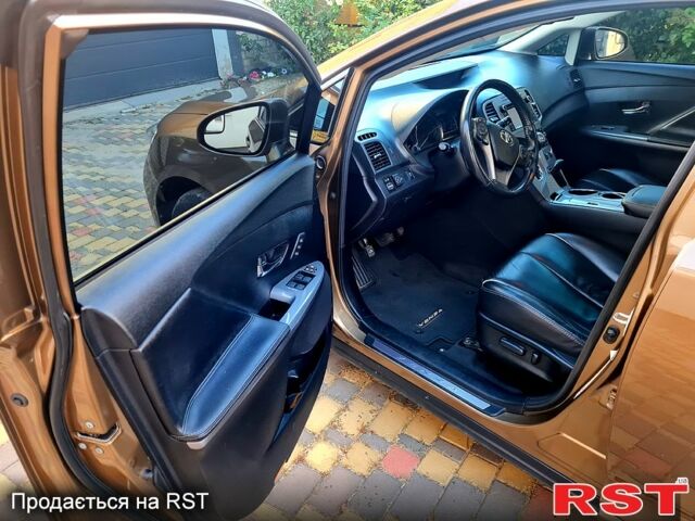 Тойота Венза, об'ємом двигуна 2.7 л та пробігом 253 тис. км за 16500 $, фото 6 на Automoto.ua