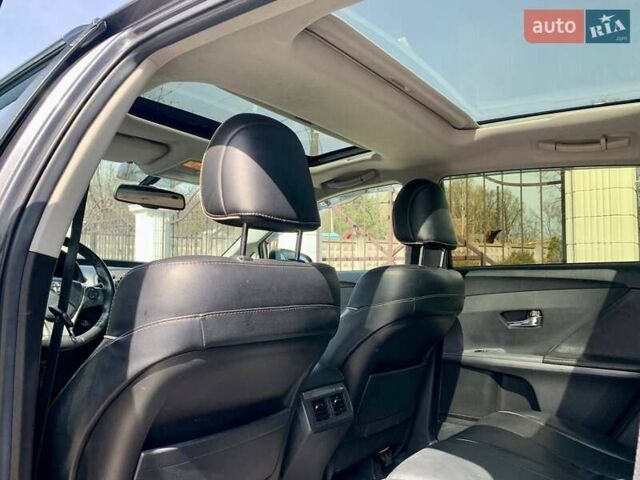 Тойота Венза, объемом двигателя 2.7 л и пробегом 153 тыс. км за 16000 $, фото 12 на Automoto.ua