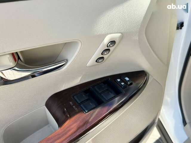 Тойота Венза, объемом двигателя 3.5 л и пробегом 130 тыс. км за 18990 $, фото 10 на Automoto.ua