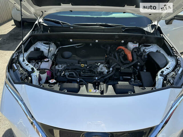 Тойота Венза 2021 у Ирпене на Automoto.ua Тойота Венза, об'ємом двигуна 2.5 л та пробігом 38 тис. км за 32300 $, фото 9 на Automoto.ua