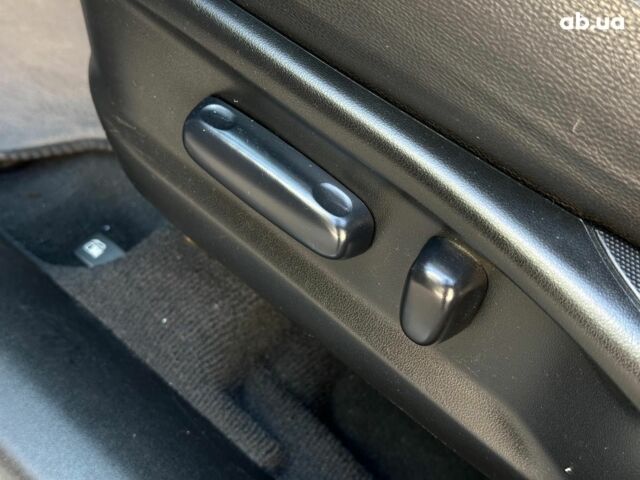 Серый Тойота Венза, объемом двигателя 2.7 л и пробегом 153 тыс. км за 15940 $, фото 10 на Automoto.ua