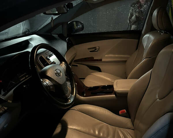 Серый Тойота Венза, объемом двигателя 3.46 л и пробегом 162 тыс. км за 12500 $, фото 10 на Automoto.ua