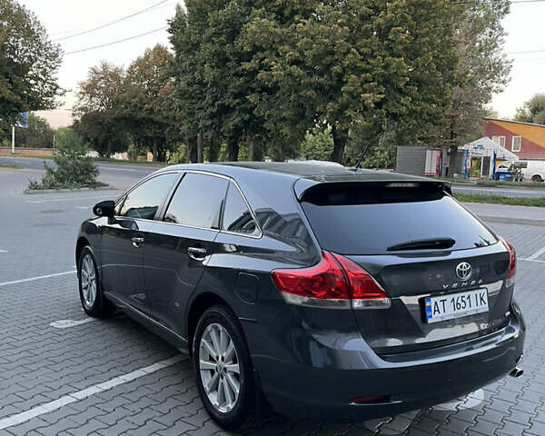 Серый Тойота Венза, объемом двигателя 2.69 л и пробегом 399 тыс. км за 9900 $, фото 10 на Automoto.ua