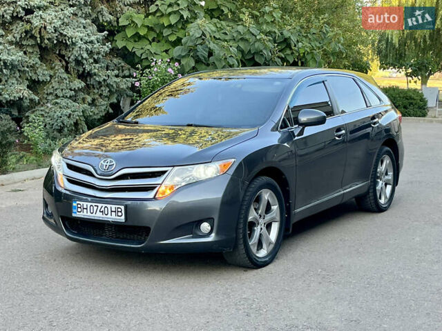Сірий Тойота Венза, об'ємом двигуна 3.46 л та пробігом 133 тис. км за 10950 $, фото 1 на Automoto.ua