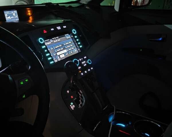 Серый Тойота Венза, объемом двигателя 3.5 л и пробегом 138 тыс. км за 12500 $, фото 10 на Automoto.ua