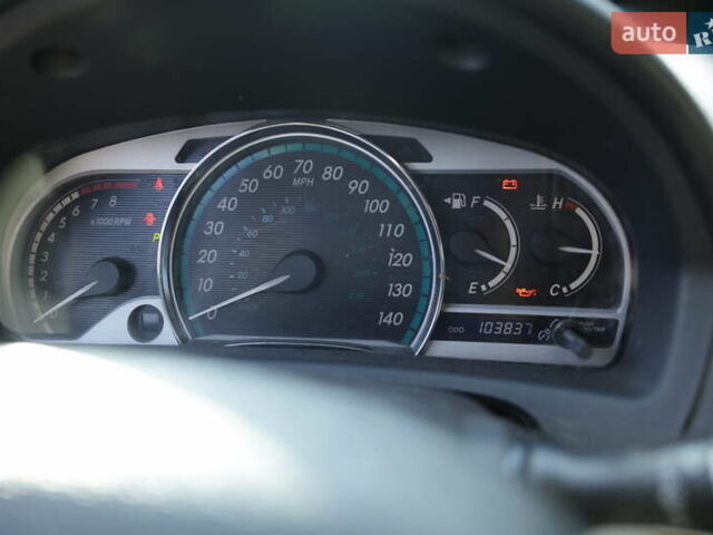 Сірий Тойота Венза, об'ємом двигуна 3.46 л та пробігом 166 тис. км за 13500 $, фото 6 на Automoto.ua