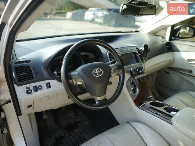 Сірий Тойота Венза, об'ємом двигуна 3.46 л та пробігом 166 тис. км за 13500 $, фото 4 на Automoto.ua