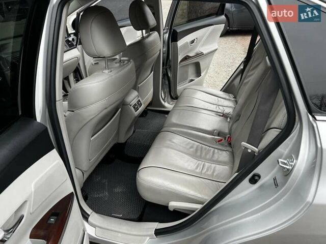 Серый Тойота Венза, объемом двигателя 2.67 л и пробегом 273 тыс. км за 13500 $, фото 9 на Automoto.ua