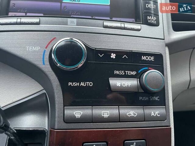 Серый Тойота Венза, объемом двигателя 2.67 л и пробегом 273 тыс. км за 14490 $, фото 30 на Automoto.ua