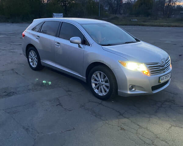 Серый Тойота Венза, объемом двигателя 2.7 л и пробегом 220 тыс. км за 14000 $, фото 5 на Automoto.ua