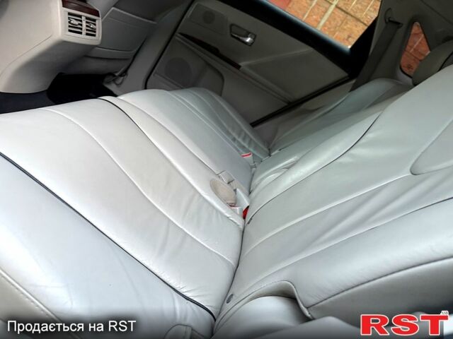 Сірий Тойота Венза, об'ємом двигуна 2.7 л та пробігом 192 тис. км за 10850 $, фото 9 на Automoto.ua