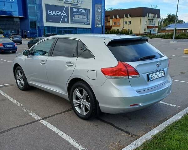 Серый Тойота Венза, объемом двигателя 2.7 л и пробегом 200 тыс. км за 13000 $, фото 7 на Automoto.ua