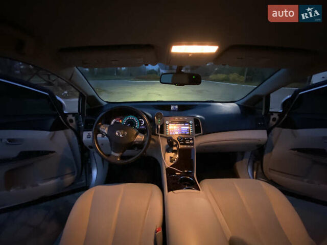 Серый Тойота Венза, объемом двигателя 2.7 л и пробегом 220 тыс. км за 14000 $, фото 11 на Automoto.ua