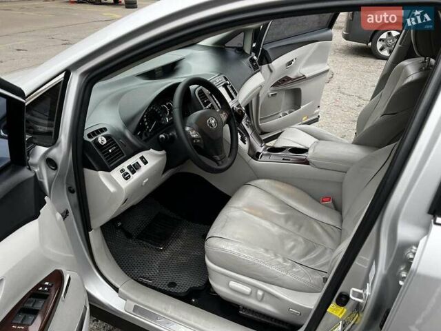 Серый Тойота Венза, объемом двигателя 2.67 л и пробегом 273 тыс. км за 13500 $, фото 14 на Automoto.ua