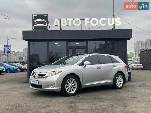 Серый Тойота Венза, объемом двигателя 2.67 л и пробегом 273 тыс. км за 14490 $, фото 3 на Automoto.ua