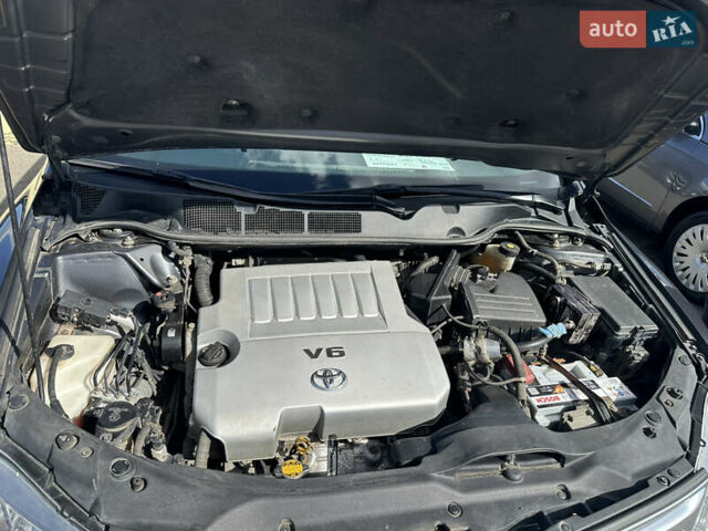 Тойота Венза 2011 в Киеве на Automoto.ua Серый Тойота Венза, объемом двигателя 3.5 л и пробегом 210 тыс. км за 16800 $, фото 4 на Automoto.ua