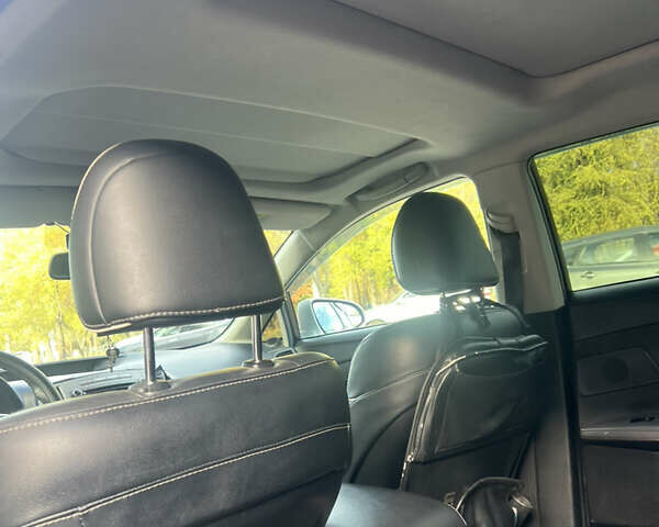 Серый Тойота Венза, объемом двигателя 2.7 л и пробегом 194 тыс. км за 17500 $, фото 12 на Automoto.ua