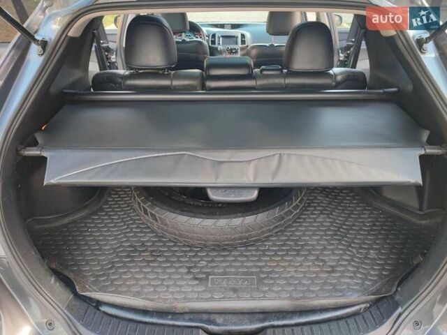 Сірий Тойота Венза, об'ємом двигуна 2.7 л та пробігом 173 тис. км за 16400 $, фото 18 на Automoto.ua