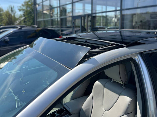 Сірий Тойота Венза, об'ємом двигуна 2.7 л та пробігом 135 тис. км за 16500 $, фото 6 на Automoto.ua