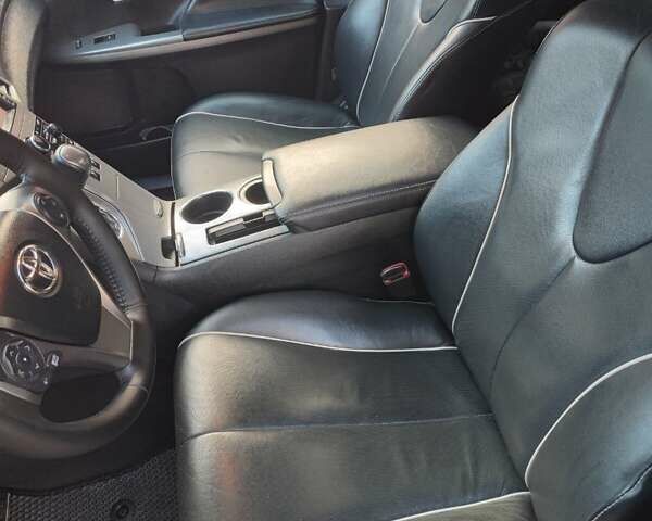 Сірий Тойота Венза, об'ємом двигуна 2.7 л та пробігом 173 тис. км за 16400 $, фото 16 на Automoto.ua