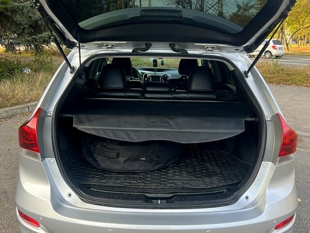 Серый Тойота Венза, объемом двигателя 2.7 л и пробегом 194 тыс. км за 17500 $, фото 9 на Automoto.ua