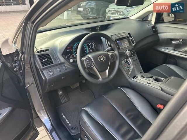 Серый Тойота Венза, объемом двигателя 2.7 л и пробегом 35 тыс. км за 20700 $, фото 30 на Automoto.ua