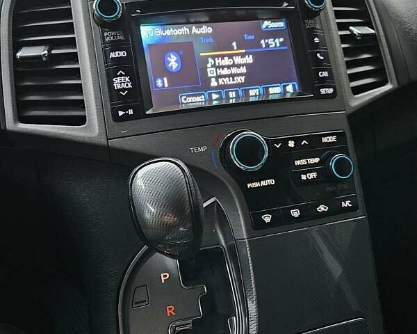 Сірий Тойота Венза, об'ємом двигуна 2.67 л та пробігом 323 тис. км за 14000 $, фото 12 на Automoto.ua